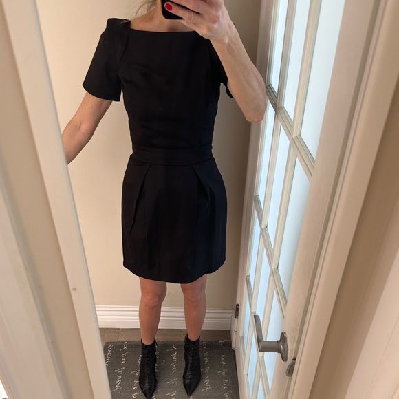 French Connection | Classy Fitted Dress - Picture 11 of 11